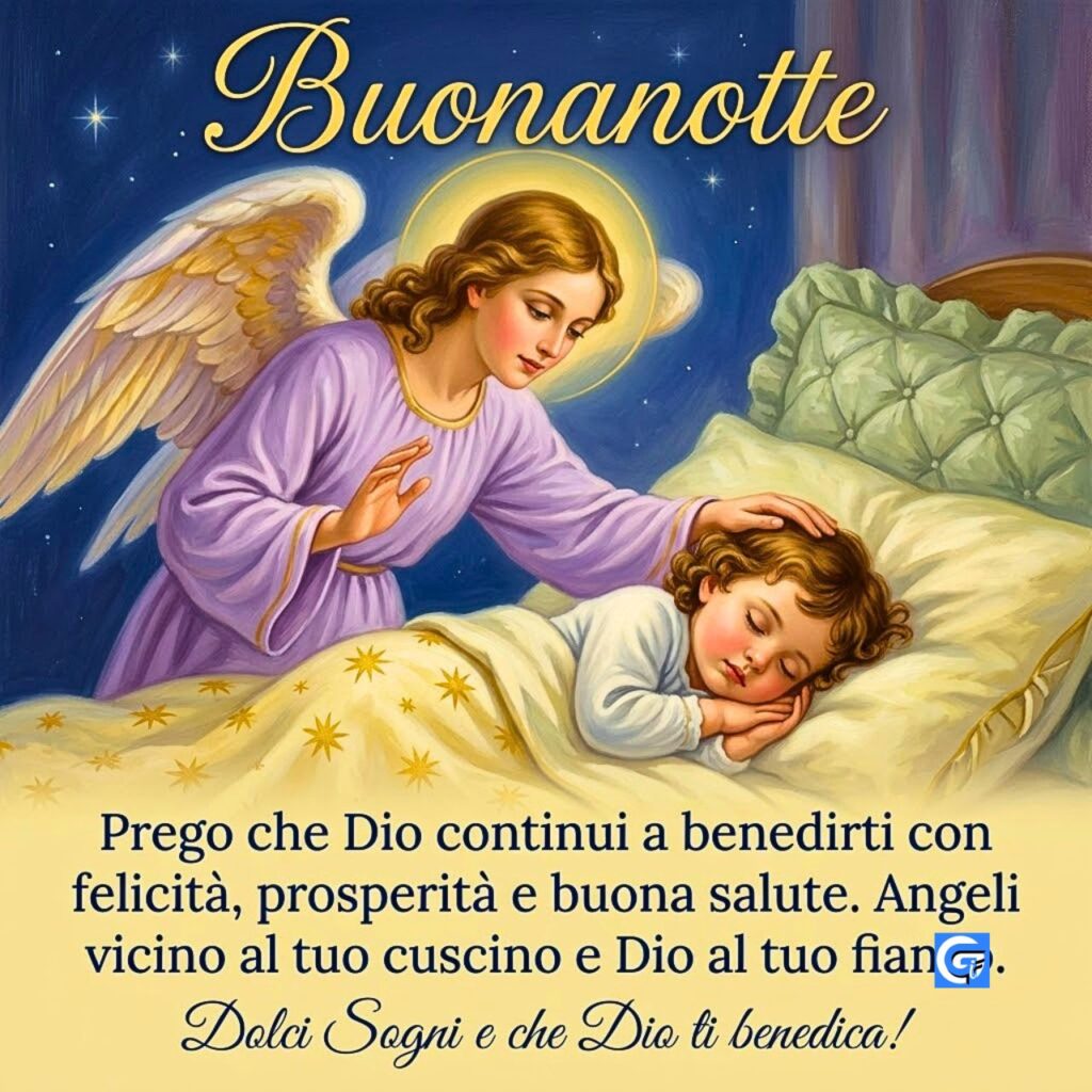 Angelo custode con vesti lavanda veglia su un bambino addormentato in un letto. Scritta Buonanotte in alto, con preghiera e auguri in italiano sotto.